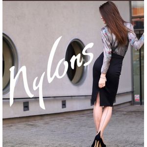 Pretty Polly Panty - Nylons - Gloss - Naad - Backseam - 10 Den. - S/M - Nude