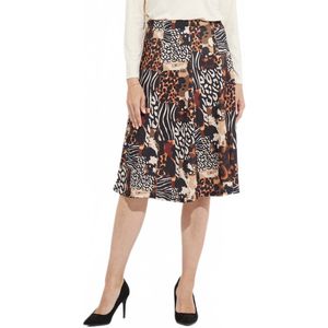 Uitlopende rok tot halverwege de lengte in warm gebreide dierenprint