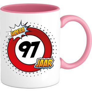 97 Jaar Verkeersbord Mok met teksts-sGrappig Verjaardag Beker Cadeaus-sBedrukte Koffie en Thee Mokkens-sZwarts-s330 ML