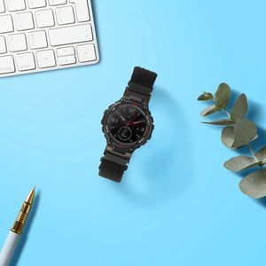kwmobile nylon bandje voor smartwatch - geschikt voor Huami Amazfit T-Rex / T-Rex Pro - 14 - 22 cm - Polsbandje in zwart