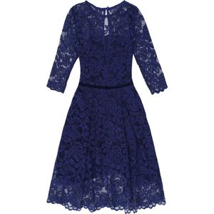 La V bloemen kant jurk met een knop sluiting aan de achterkant Donkerblauw 170