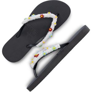 Uzurii Flowery White Aby - Black