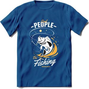 Cool People Do Fishing - Vissen T-Shirt | Geel | Grappig Verjaardag Vis Hobby Cadeau Shirt | Dames - Heren - Unisex | Tshirt Hengelsport Kleding Kado - Donker Blauw - M