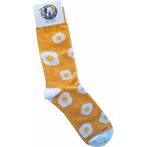 Boerin Nienke - vrolijke sokken - eieren - boerderij - dieren - kip - ei