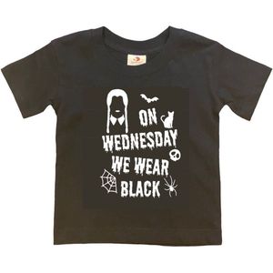 ON WEDNESDAY WE WEAR BLACK 2,0 T-shirt Zwart met Witte Opdruk (maat 146/152) | Wednesday T-shirt | Wednesday Shirt |