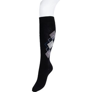 Bonnie Doon Dames Kniekous Katoen met Ruiten Argyle Rhombus Fun Kleur Zwart Maat 36/42 Gladde Teennaad - Katoen - Stijlvol - Klassiek - Moderne Twist - Comfortabel - Gladde Teennaad - Kniekousen - Voorgewassen - Argyle - Ruiten - Black - BP241501.101