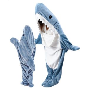 Evelynda™ Shark Blanket™ Blauw - Onesie - Haai Deken - Hoodie Deken - Shark Blanket - Fleece Deken - Maat L - Voor Lengte 140CM TOT 160CM