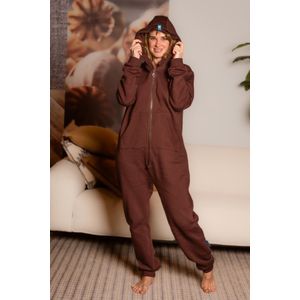 Dames Jogging Onesie | Van het bekende Nederlandse merk Knuffle® | Linda: ""De allerbeste Onesie ooit gemaakt! Stijlvol, comfortabel en perfecte kwaliteit"" | Gratis verzending | Handgemaakt in Portugal | In 4 kleuren; dit is maat M in de kleur Bruin