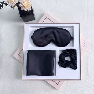 Maxium - Satijnen slaapmasker - Satijnen slaapkussen - Satijnen scrunchie - Zwart - Inclusief box - Kussenhoes - Oogmasker - Satin Mask - Anti Rimpel - Anti Pluis - Kussensloop