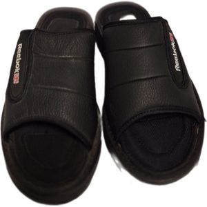 REEBOK-SLIPPER-CLASSIC/SLIDE-BLACK-LEER-SIZE 38