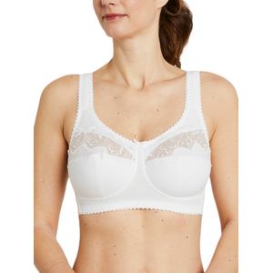 Beugelbeha met geborduurde tule