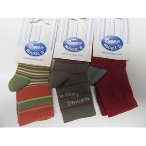 3pack noukie's , sokken rood , bruin en groen met oranje streep  2jaar maat 23