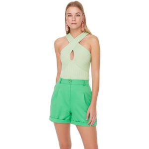 Trendyol Zwarte Geplooide Geweven Short Met Normale Pasvorm Twoss21Sr0478