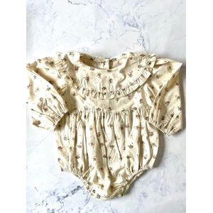 Omer en Odille - body/boxpakje/romper met bloemen - crème - 6-12 maand