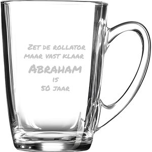 Gegraveerde theeglas 32cl Zet de rollator maar vast klaar abraham is 50 jaar