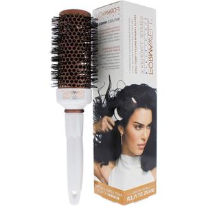 Grote ronde haarborstel uniseks 1 stuk - Zachte borstelharen - Kendall Jenner Beauté.