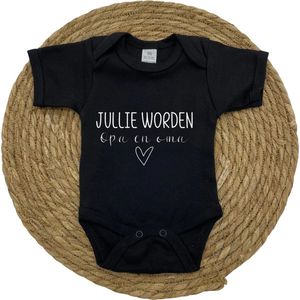 Romper | Jullie worden opa en oma - zwangerschapsaankondiging - zwanger - in verwachting - baby op komst - grootouders | zwart
