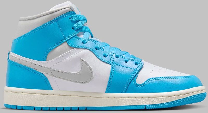 Jordan 1 Mid Dames Schoenen - Grijs - Maat: 41 - Polyester - Foot Locker