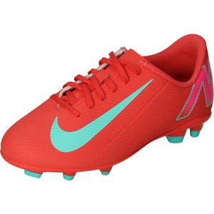 Nike jr. Mercurial vapor 16 club in de kleur oranje.