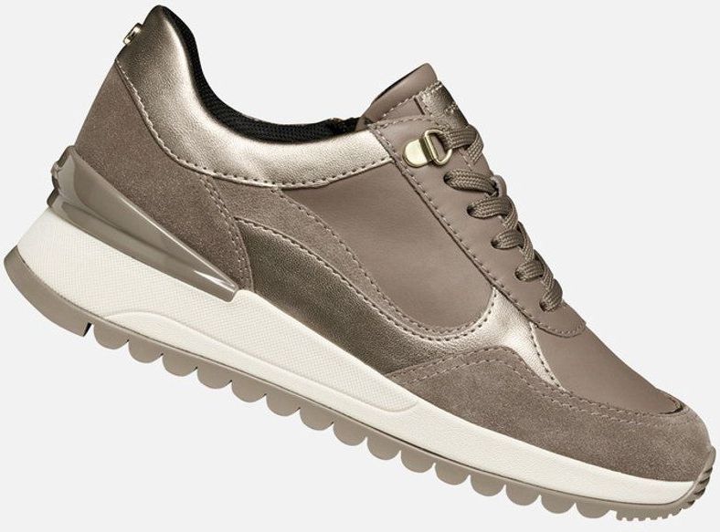 GEOX - Desya - Sneakers - Kastanje - Ademende Sleehak