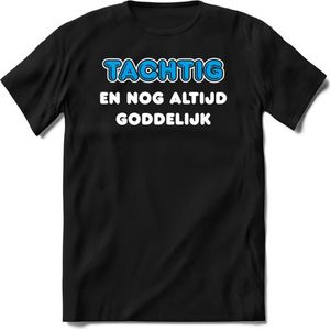 80 Jaar Goddelijk - Feest kado T-Shirt Heren / Dames - Wit / Blauw - Perfect Verjaardag Cadeau Shirt - grappige Spreuken, Zinnen en Teksten. Maat M