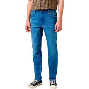 Wrangler - River Tapered Jeans - Blauw - Free to Stretch - Vijfzakkenontwerp