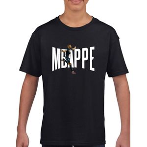 Mbappe - kylian - PSG - Kinder T-Shirt - Kinder shirt met tekst- T-Shirt - zwart shirt - Mbappe witte tekst - Maat 134/140 - T-Shirt leeftijd 9 tot 10 jaar - Grappige teksten - Cadeau - Shirt cadeau - Voetbal- verjaardag -