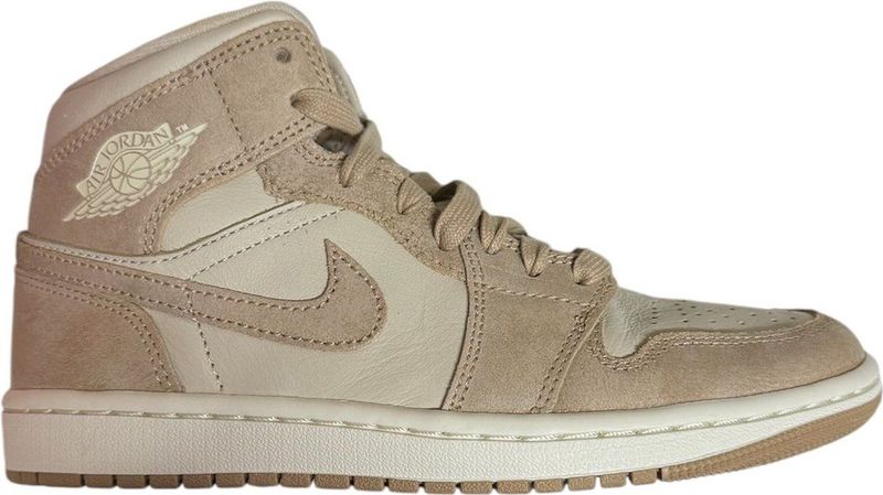 Jordan, Heren, Schoenen, Beige, Maat: 35 1/2 EU Leer,
