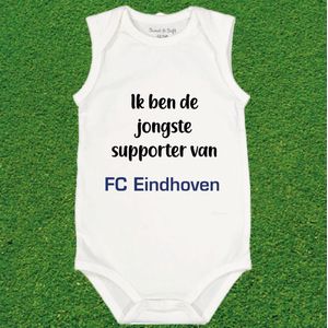 Rompertje jongste supporter van FC Eindhoven