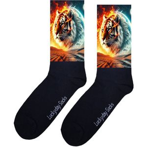 Tijger - Opkikker - Grappige sokken - Valentijns cadeau - Verjaardag cadeau - Sint cadeau - Leuke sokken - Vuur - Natuur - Vrolijke sokken - Cadeautje - Grappige cadeau - Kerstsokken - Vaderdag - Moederdag - Maan - Dier - Socks maken Happy - 37-44