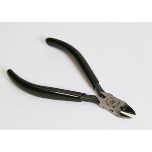 Tamiya Side Cutter for Plastic - MK801 / Gereedschap - Tang voor losknippen plastic onderdelen [#74001]