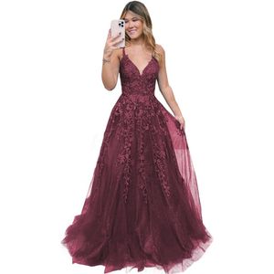 Formele Avondjurken voor Dames met V-hals en Tule