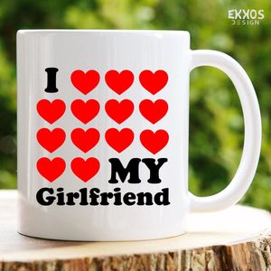 I love my girlfriend - Valentijn cadeautje - Valentijn - Cadeau voor vriendin - Cadeau voor hem - Cadeau voor mannen - Liefdes cadeau - Vrouwen cadeautjes - Koffiekopjes - Mokken met tekst