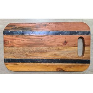 broodplank - industrieel - decoratie plank - ijzer - hout - 53 cm - serveerplank - serveerplateau
