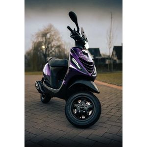 Piaggio Zip - SP pakket - Piaggio Zip Accessoire - Scooter Accessoires - Voorkap - Combi Kleuren Set - Zwart - Zilver