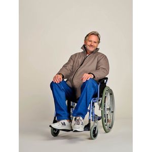 Rolstoeljas winter | Rolstoeljassen & Rolstoelponcho's | Aangepaste jas rolstoel | Lichtbruin | M