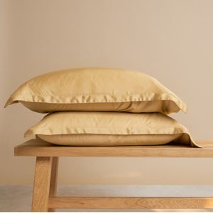 Coco & Cici Coco & Cici - bamboe kussensloop - 50 x 60 - okergeel - zacht, luxe en duurzaam beddengoed 1 kussensloop 50x60