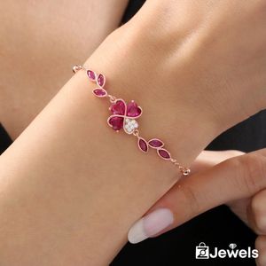 OZ Jewels Roségoud Gekleurde Zilveren Armband met Klavertje Vier Design Van Synthetische Robijn en Diamant - Accessories - Liefdes Sieraden - Love Armband - Dames Armband - Valentijnsdag- Moedersdag - Armband Meisje - In Leuke Cadeauverpakking