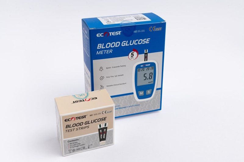 Bloedglucosemeter - Alles in 1 Pakket - Bloedglucosemeter - Inclusief 50 Teststrips en Lancets