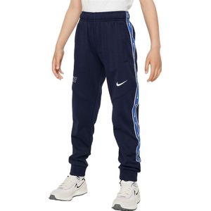 Nike sportswear repeat joggingbroek in de kleur marine.