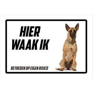 Waakbord/ bord | ""Hier waak ik"" | Mechelse Herder | 30 x 20 cm | Dikte: 1 mm | Mechelaar | Gevaarlijke hond | Waakhond | Hond | Betreden op eigen risico | Polystyreen | Rechthoek | Witte achtergrond | 1 stuk