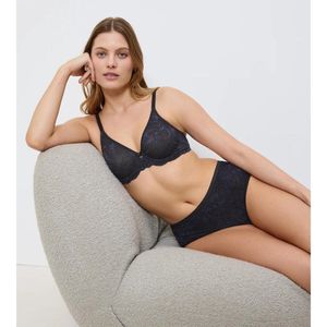 Triumph - Amourette Charm T W02 - Beugelbh - Ecologisch Kant