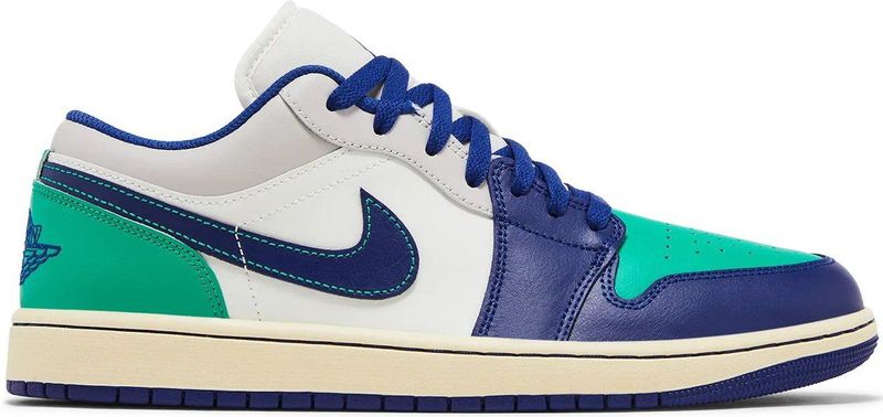 Nike - Air Jordan 1 Low - Sneakers - Wit - Leer