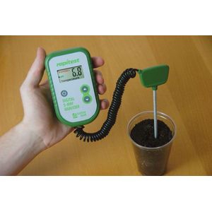 Lusterleaf Rapitest electronische meter voor pH, bemesting en temperatuur van de grond.