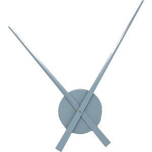 Klokkenfabriek, lichtblauw, extra lange wijzers, stil uurwerk, minimalistische behuizing