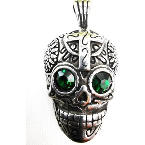 RVS - Doodskop - met groene kristal ogen en Afrikaanse design hanger en ketting L 60 cm vossenstaart schakel