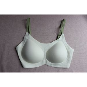 Gudia zachte braless bh - naadloze onzichtbare bh-top - premium stof -lente zomerkleur- groen- (XS-M)
