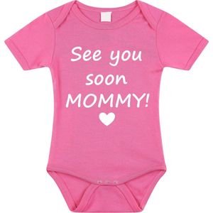 Baby rompertje met leuke tekst | See you soon mommy! |zwangerschap aankondiging | cadeau papa mama opa oma oom tante | kraamcadeau | maat 68 roze