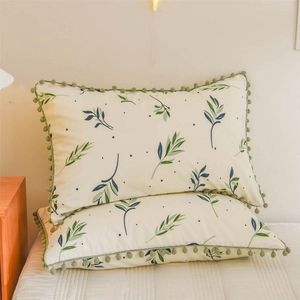 Kussenhoes 80 x 80 cm set van 2 witgroene bloemen pompoms kussensloop romantische meisjeskussenhoes geborsteld microvezel zachte kussenhoes met ritssluiting