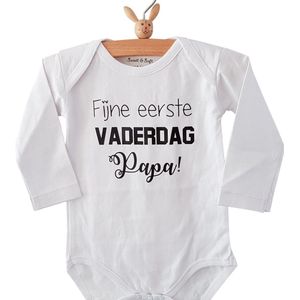 Baby Rompertje met tekst Fijne eerste Vaderdag papa | Lange mouw | wit | maat 50/56 cadeau bekendmaking zwangerschap aanstaande baby jongen meisje unisex